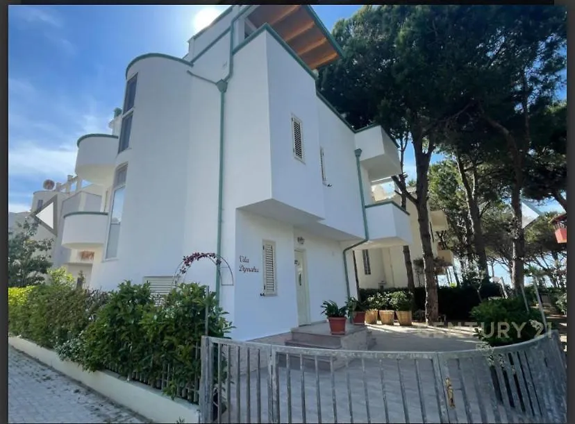 Villa Dyrrahu Golem