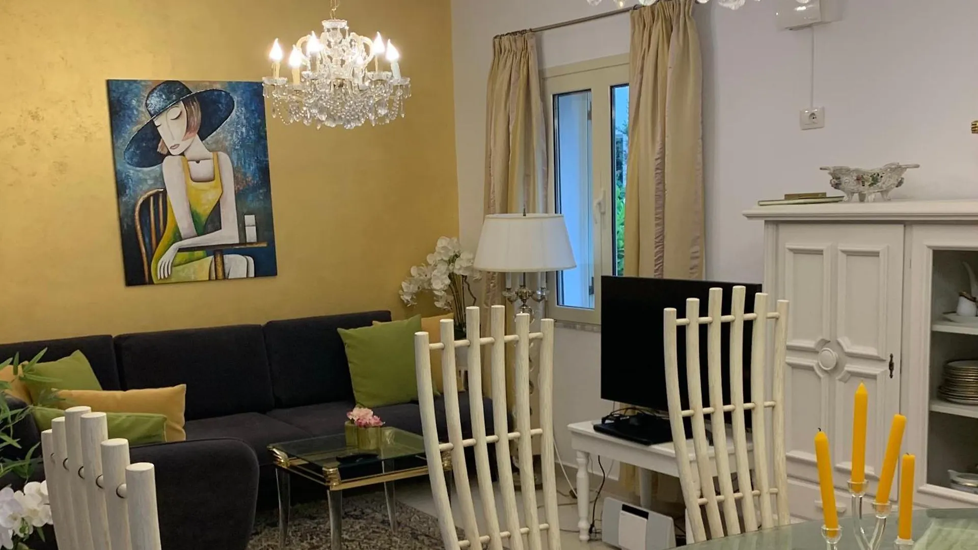 Villa Dyrrahu Golem  Golem (Tirana)